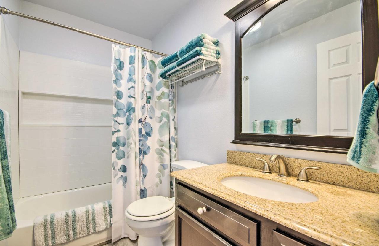 Osage Beach Resort Condo With Community Pool! Bagian luar foto